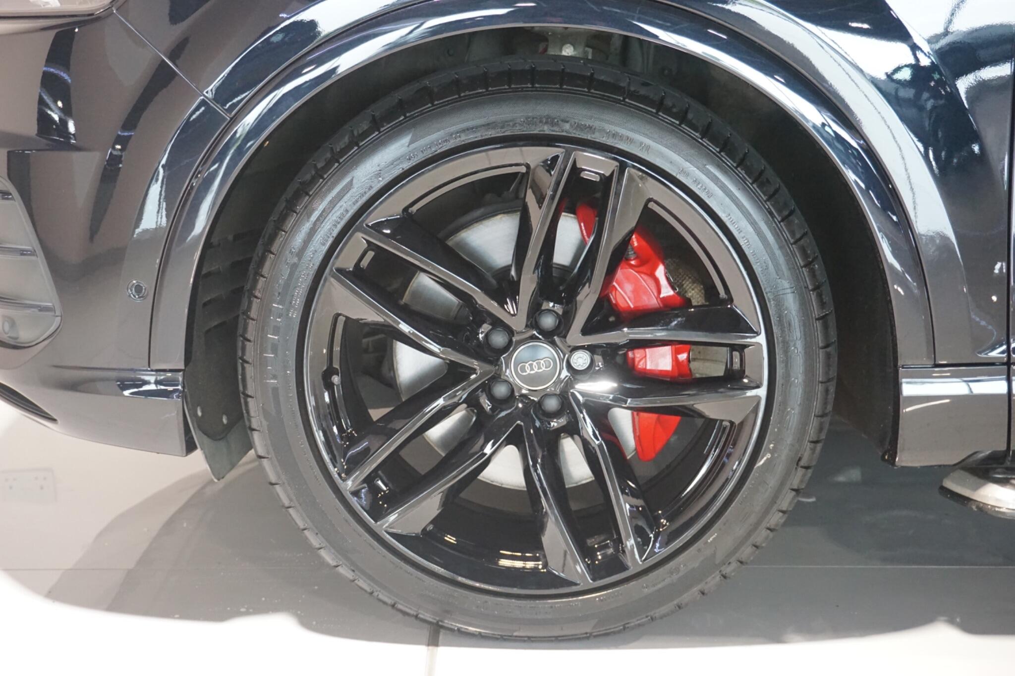 Audi Q7 3.0 TDI V6 50 S line SUV 5dr Diesel Tiptronic quattro Euro 6 (s/s) (286 ps)
